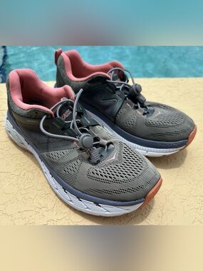 Hoka One One Gaviota 2 Shadow Gray Running Shoes Women’s Size 9.5 Clean in VGC